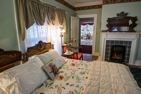 Inn on Main Street - Weaverville, NC